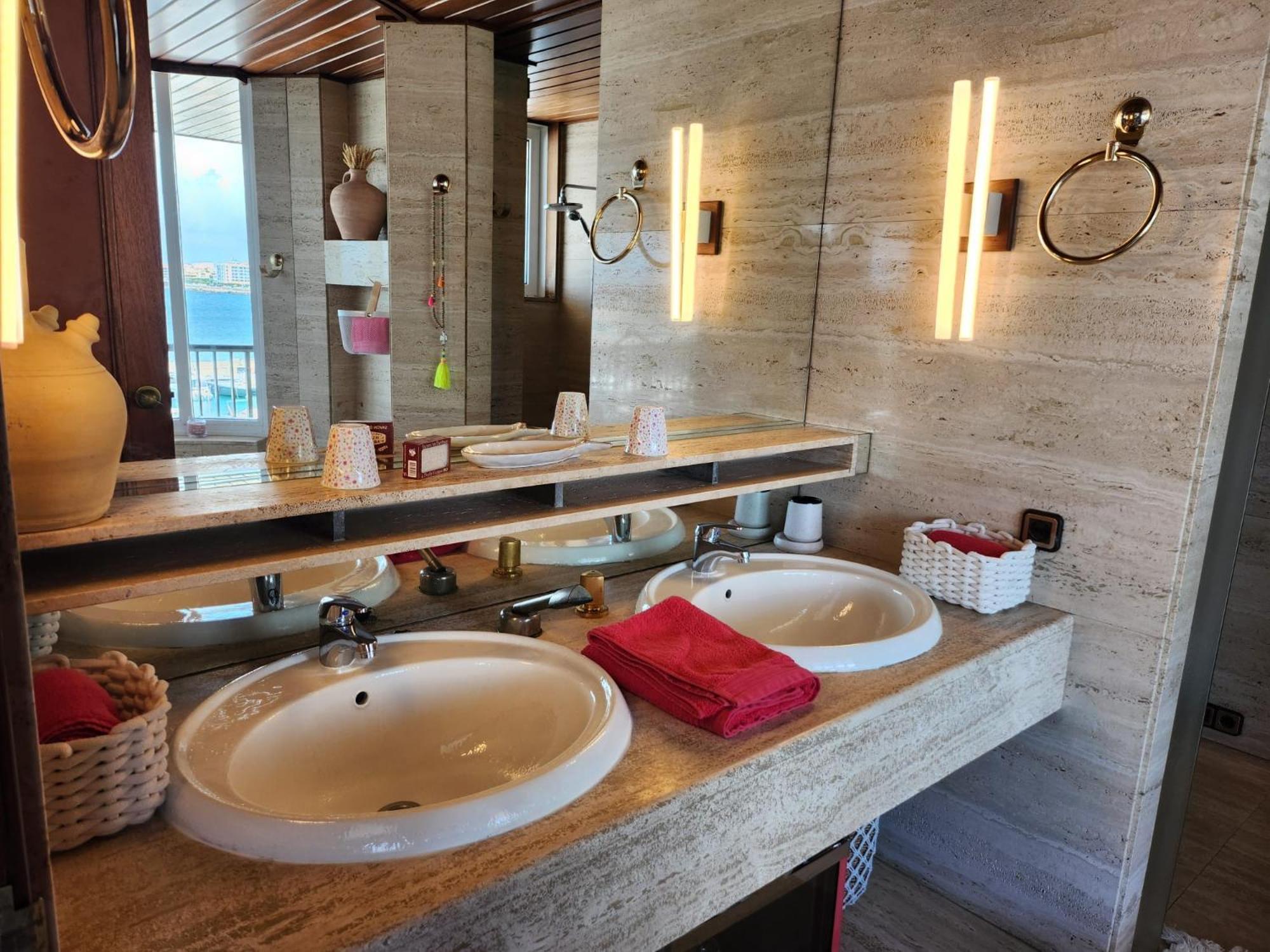 Solo Atico Guest Suites L' Escala Ngoại thất bức ảnh